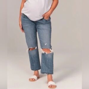 Abercrombie and Fitch Maternity Ankle Straight Jeans (Size 27 short)